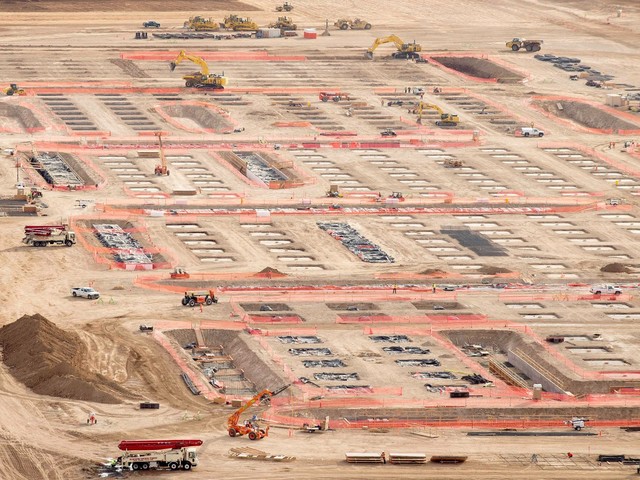 12-su-that-dang-kinh-ngac-ve-du-an-nha-may-nang-luong-gigafactory-cua-elon-musk-4