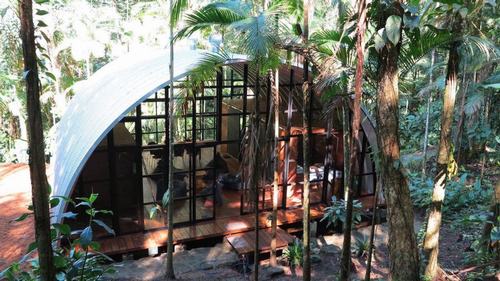 Ngôi nhà bền vững tuyệt đẹp trong khu rừng nhiệt đới của Brazil