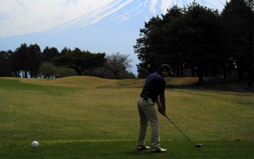 Sân golf Nhật “hết thời” vì… dân số già