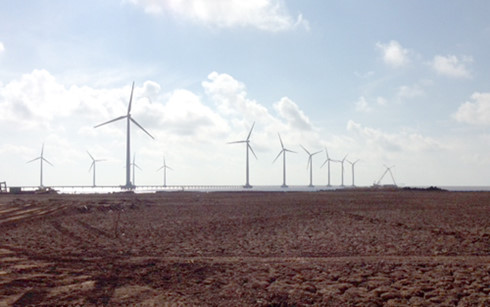 Tiếp tục đầu tư hơn 8.800 tỉ đồng xây dựng điện gió ở Bạc Liêu