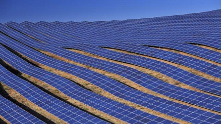 ITC đề xuất thay đổi hạn ngạch và thuế quan với pin năng lượng Mặt trời nhập khẩu