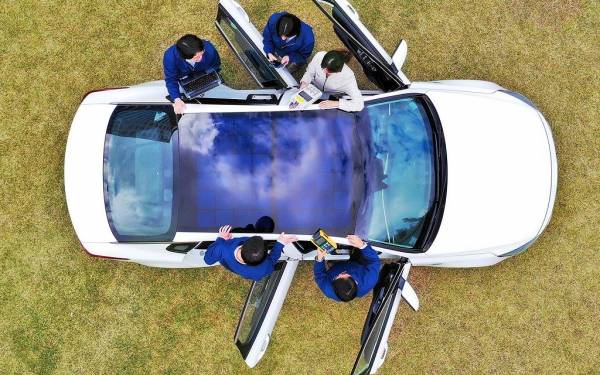 Công nghệ pin năng lượng mặt trời trên xe ô tô Hyundai