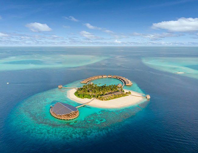 Hòn đảo siêu đẹp hoàn toàn chạy bằng năng lượng mặt trời