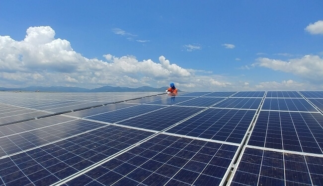 Chính phủ chốt giá mua điện mặt trời trên mái nhà 1.943 đồng/kWh